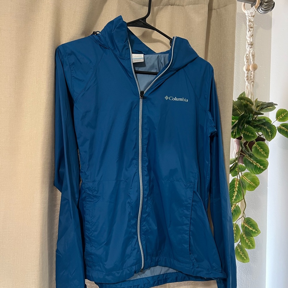 Women’s Columbia Deep Blue Lightweight Jacket Size S